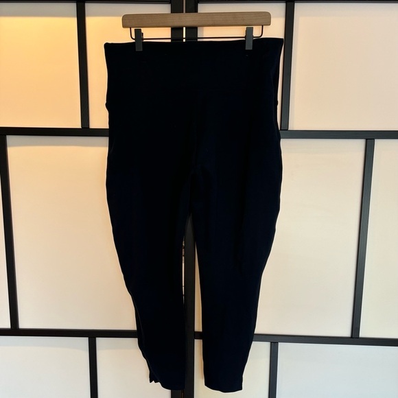 SPANX Navy blue women’s thick compression leggings. Size XL - Picture 2 of 16